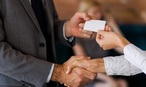 KARTVİZİT TASARIMININ PÜF NOKTALARI NELERDİR?